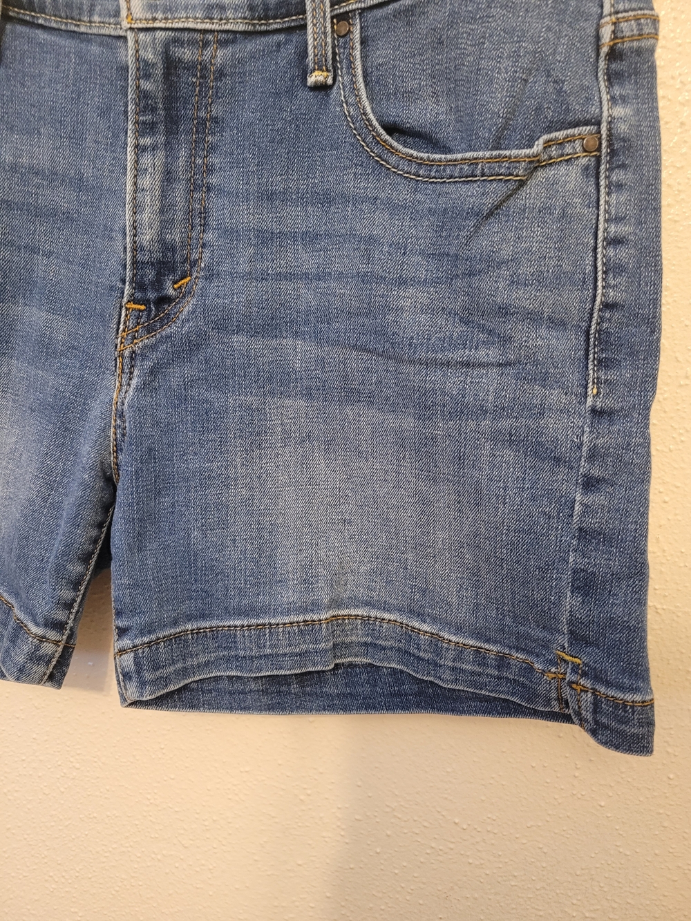 Levis 515 Womans Denim Shorts 10 Y2K Midrise - Picture 3 of 6